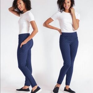 ✨[Betabrand] Journey Pants Skinny Leg Blue Chevron Sz.S